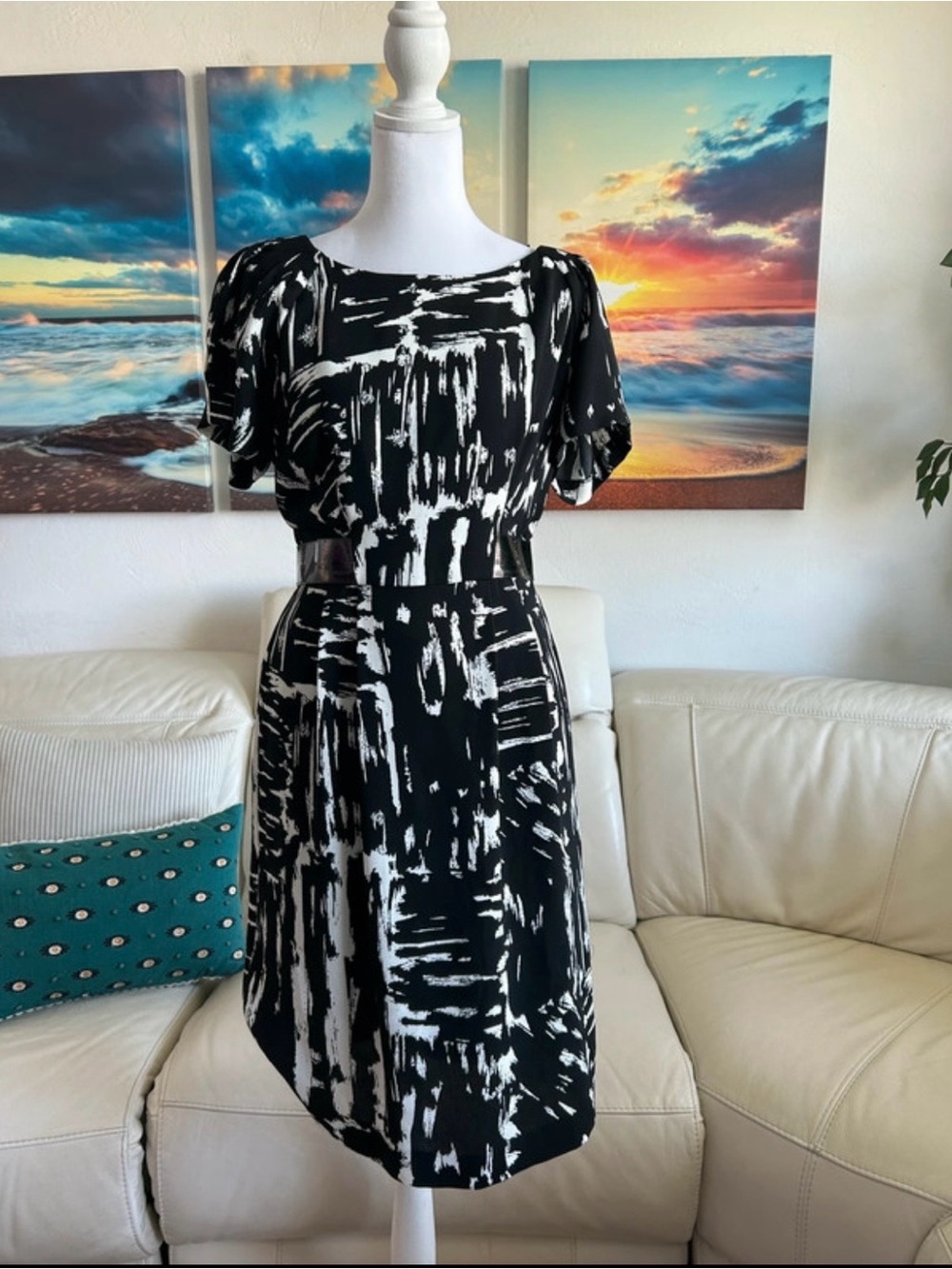 Donna Morgan Black and White Abstract Print Dress